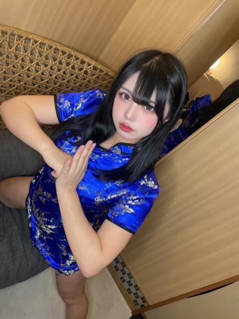 しふぁ とある風俗店♡やりすぎさーくる新宿大久保店♡で色んな無料オプションしてみました（デリヘル）