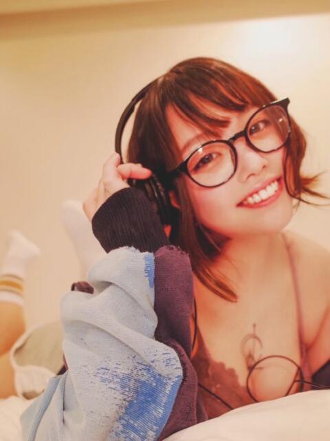 にゃお とある風俗店♡やりすぎさーくる新宿大久保店♡で色んな無料オプションしてみました（デリヘル）