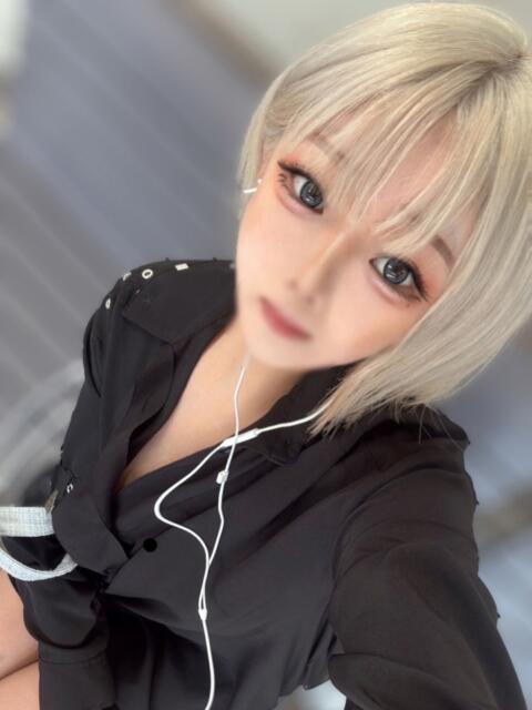 どれい とある風俗店♡やりすぎさーくる新宿大久保店♡で色んな無料オプションしてみました（デリヘル）