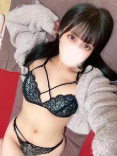 みいひ とある風俗店♡やりすぎさーくる新宿大久保店♡で色んな無料オプションしてみました（新宿・歌舞伎町/デリヘル）