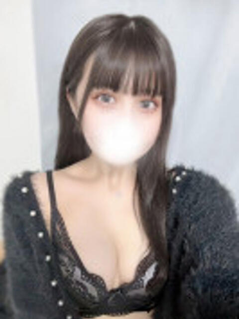 みいひ とある風俗店♡やりすぎさーくる新宿大久保店♡で色んな無料オプションしてみました（デリヘル）