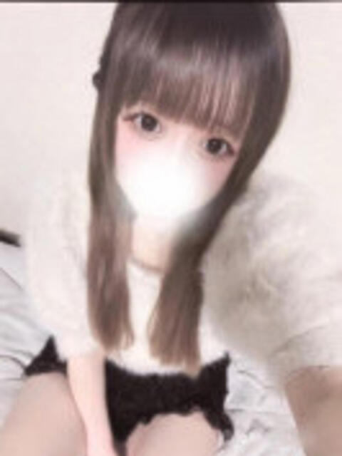 ひなの とある風俗店♡やりすぎさーくる新宿大久保店♡で色んな無料オプションしてみました（デリヘル）