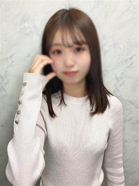かほ 渋谷くいーんず（素人専門ホテヘル＆デリヘル）