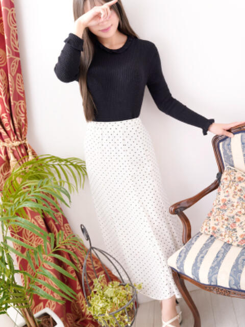 りん 横浜人妻セレブリティ（ユメオト）（人妻系デリヘル）