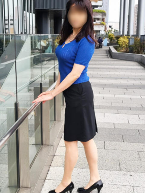 蓮美 不倫妻の誘惑（人妻系デリヘル）