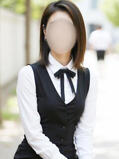 若月りょう 派遣社淫（新大久保/デリヘル）