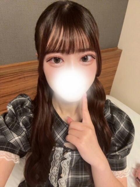 ひとみ 隙のあるエステ（風俗エステ）