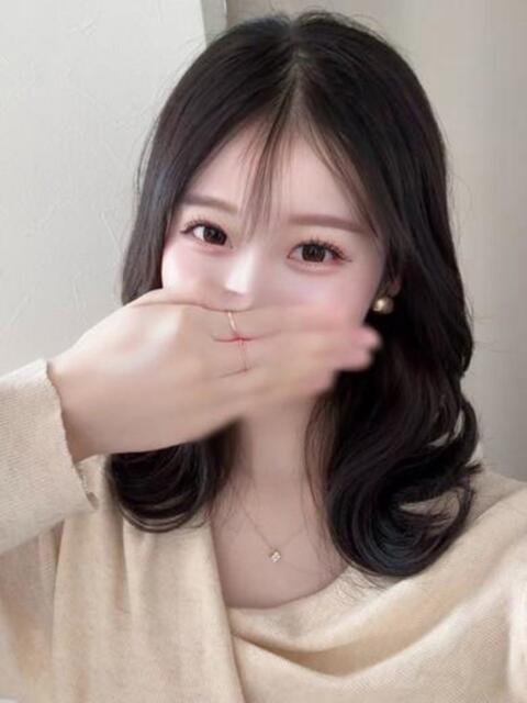 早瀬ゆりあ ウルトラロイヤル(デリヘル)