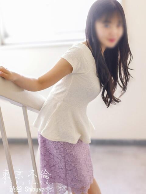 中沢ひなの 東京不倫 渋谷店(人妻デリヘル)