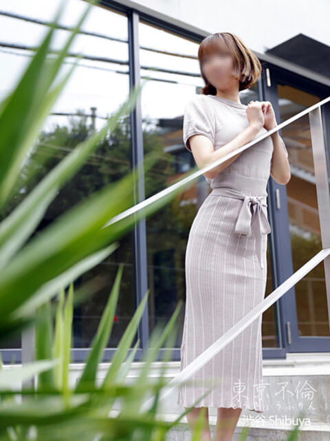 森崎 唯(ゆい) 東京不倫 渋谷店(人妻デリヘル)