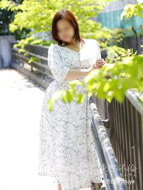 有吉かおる 東京不倫 渋谷店(人妻デリヘル)