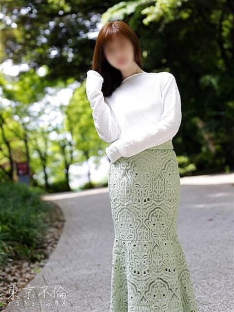 吉瀬聡美(さとみ) 東京不倫 渋谷店（人妻デリヘル）