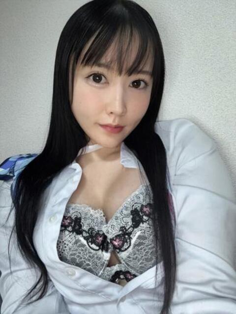 いづみ 沼津ハンパじゃない東京（デリヘル）