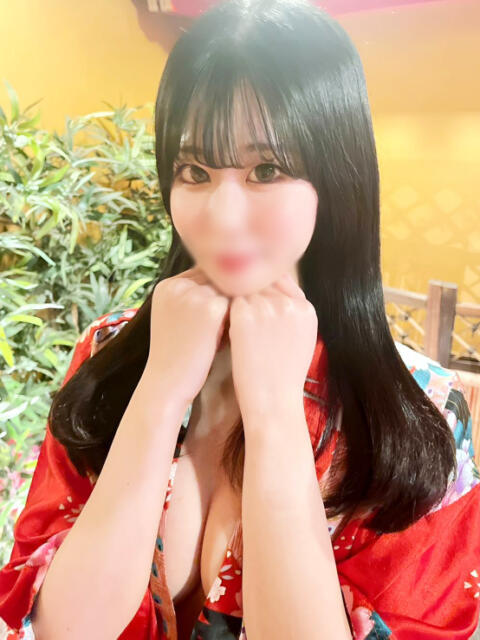 ゆい 紅(くれない)（セクキャバ）