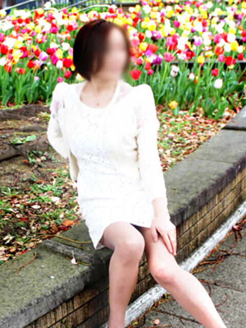 ゆり 完熟ばなな 横浜(人妻熟女デリヘル)