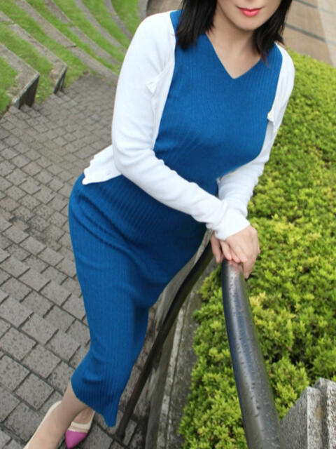 ゆりこ 完熟ばなな 横浜(人妻熟女デリヘル)