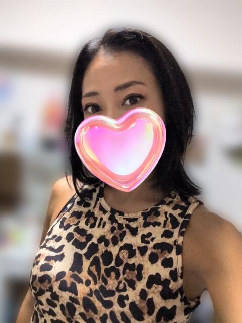 エマ ドラキュラクイーン(派遣型M性感&エステ)