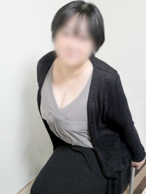 ふたば 熟女デリヘル秘宝館Z（人妻・熟女デリヘル）