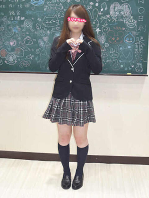 えりかちゃん 横浜オナクラ 横浜JKプレイ(待ち合わせ型オナクラ)