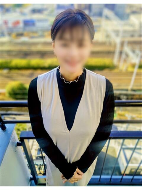 のん ギン妻パラダイス 十三店（人妻系ホテヘル＆デリヘル）