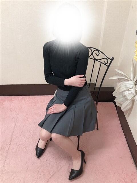 八乃 人妻ザ・ベスト店～日本人専門～（人妻系デリヘル）