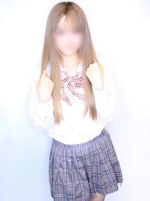 りな チェリー(コスプレセクキャバ)