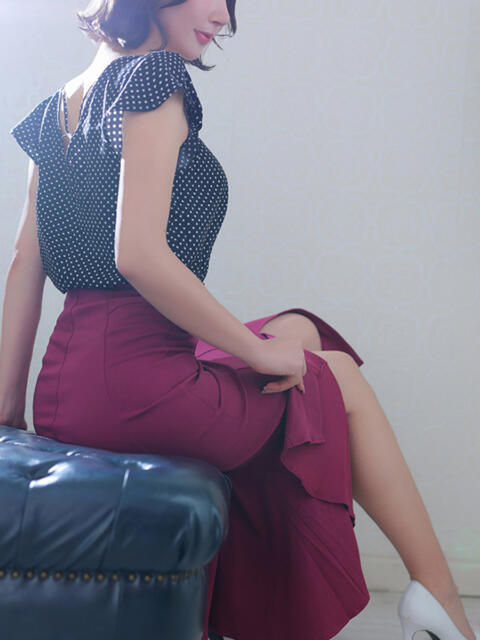 上杉 めぐみ トリプルクラウン(高級デリヘル)