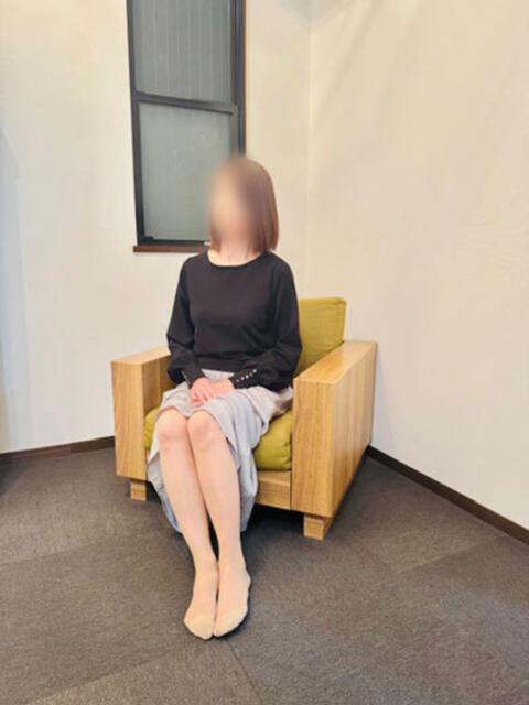 梢(こずえ) おもてなし婦人(人妻系デリヘル)