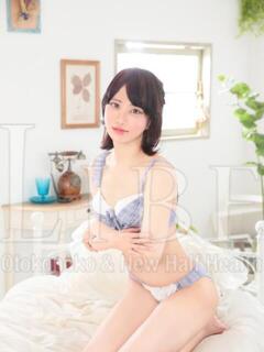 香椎いろは ニューハーフヘルスLIBE大阪梅田店（梅田/ニューハーフ）