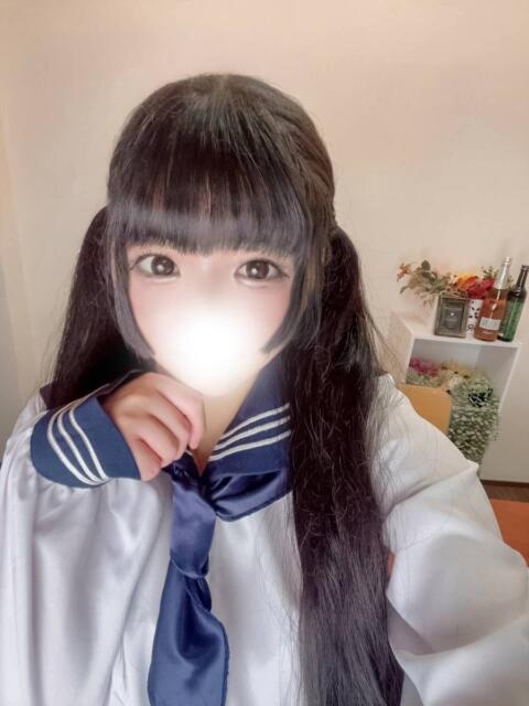 メア(完全業界未経験！) ペロ×2キャンディ（デリヘル）