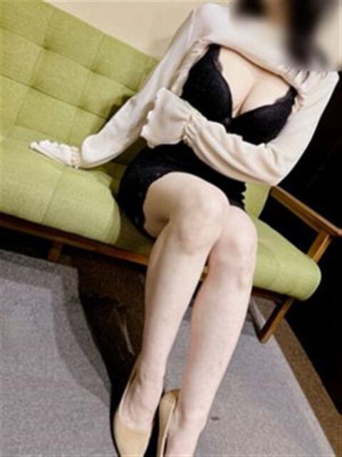 赤松 みな ギン妻パラダイス 日本橋店(人妻ホテヘル&デリヘル)