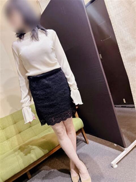 赤松　みな ギン妻パラダイス 谷九店（人妻ホテヘル＆デリヘル）