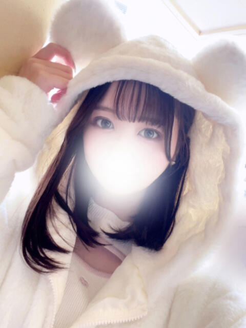 ☆えみり☆ ◆プラウディア◆AAA級素人娘在籍店（デリヘル）