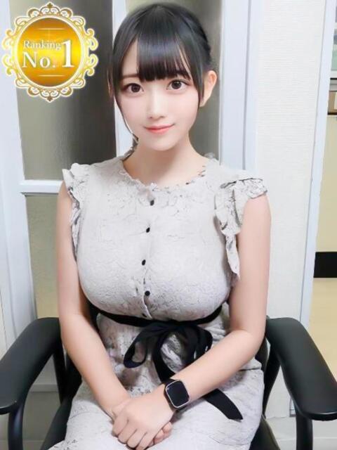 ぱいん♪宝石級の巨乳 女子大生専門店白百合（デリヘル）