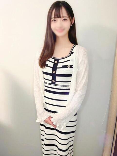 みつき♪S級ルックス・スタイル抜群 女子大生専門店白百合（デリヘル）