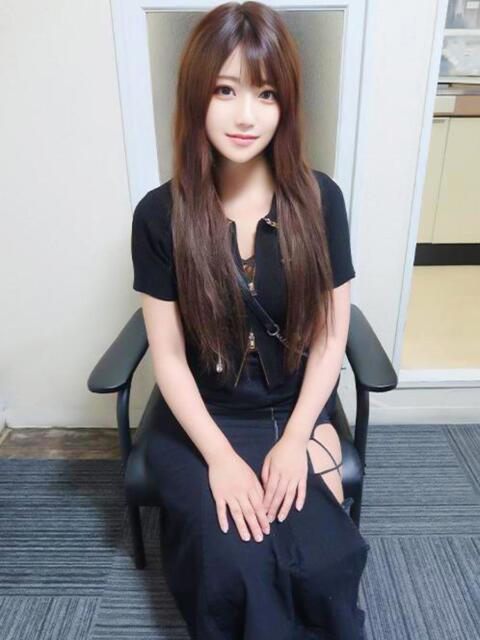 かな♪高ギャップに感無量 女子大生専門店白百合（デリヘル）