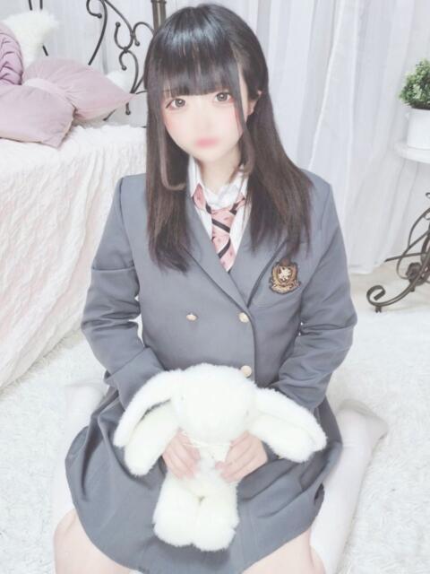 みこ E+アイドルスクール新宿・歌舞伎町店（デリヘル）