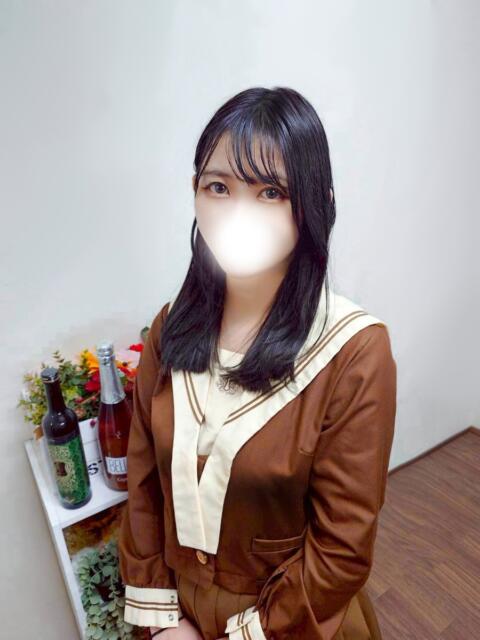 ナナ(優雅なFカップ) ペロ×2キャンディ(デリヘル)