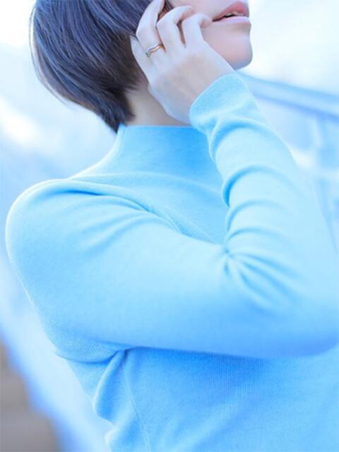 なつき CELEB FACE FUKUOKA（人妻デリヘル）