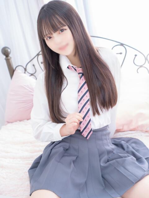 あおい E+アイドルスクール新宿・歌舞伎町店（デリヘル）