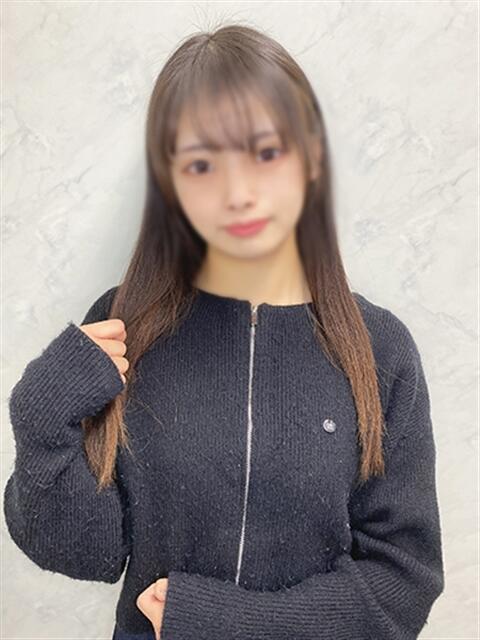 みな 渋谷くいーんず(素人専門ホテヘル&デリヘル)