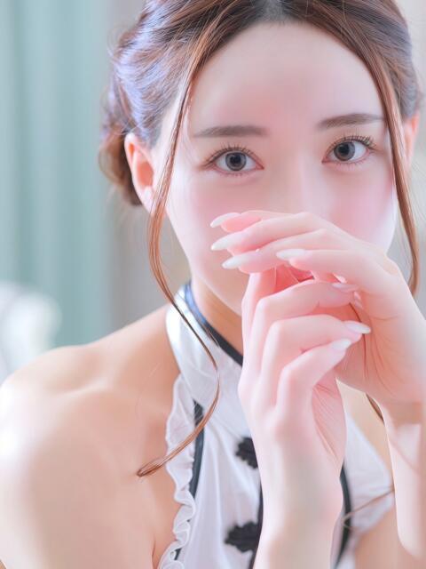 柚葉/ゆずは クラブ バレンタイン大阪(素人美女専門デリヘル)