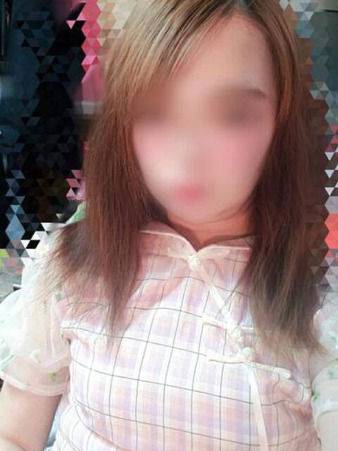 しぃな High Quality デリバリーヘルス Platinum Club（デリヘル）