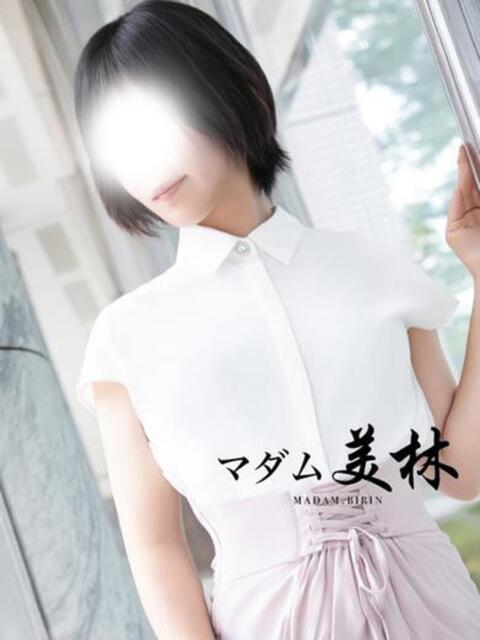 天道　かな マダム美林　札幌店（人妻ヘルス）