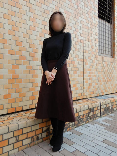 【体験入店】なつき ロダン（人妻熟女デリヘル）