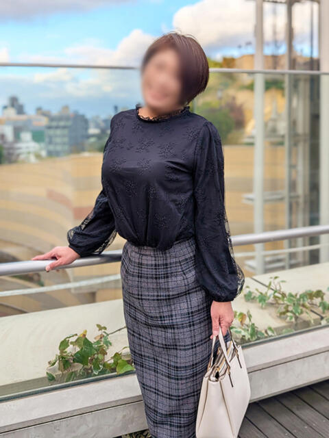 れみ 完熟ばなな 谷九店(熟女待ち合わせ型デリヘル)