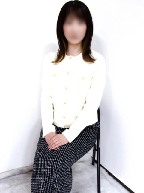 まよ 胡蝶蘭（人妻系ホテヘル）