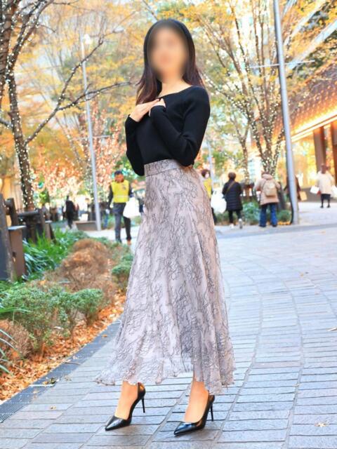 瀬里奈 東京人妻フォーシーズンズ（人妻・熟女待ち合わせデリヘル）