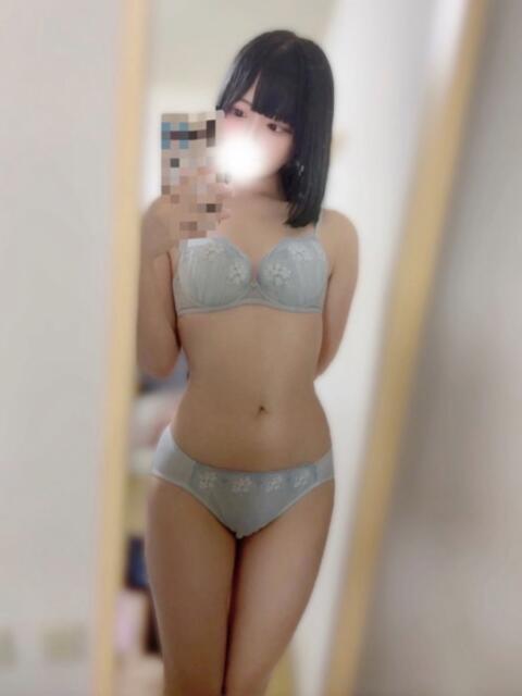 ひなみ SEXIS-セクシーズ-（デリヘル）