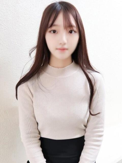 みか☆緊張しまくり18才☆ ハイクラスド素人倶楽部（デリヘル）